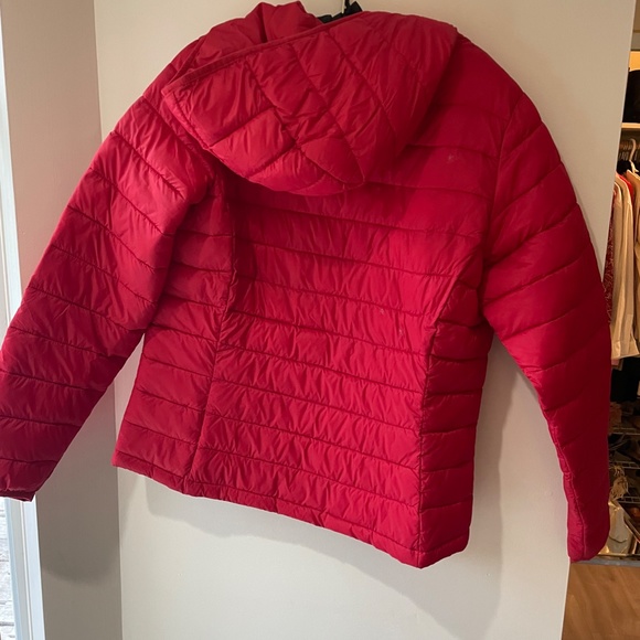 RED PUFFA JACKET - Picture 2 of 2